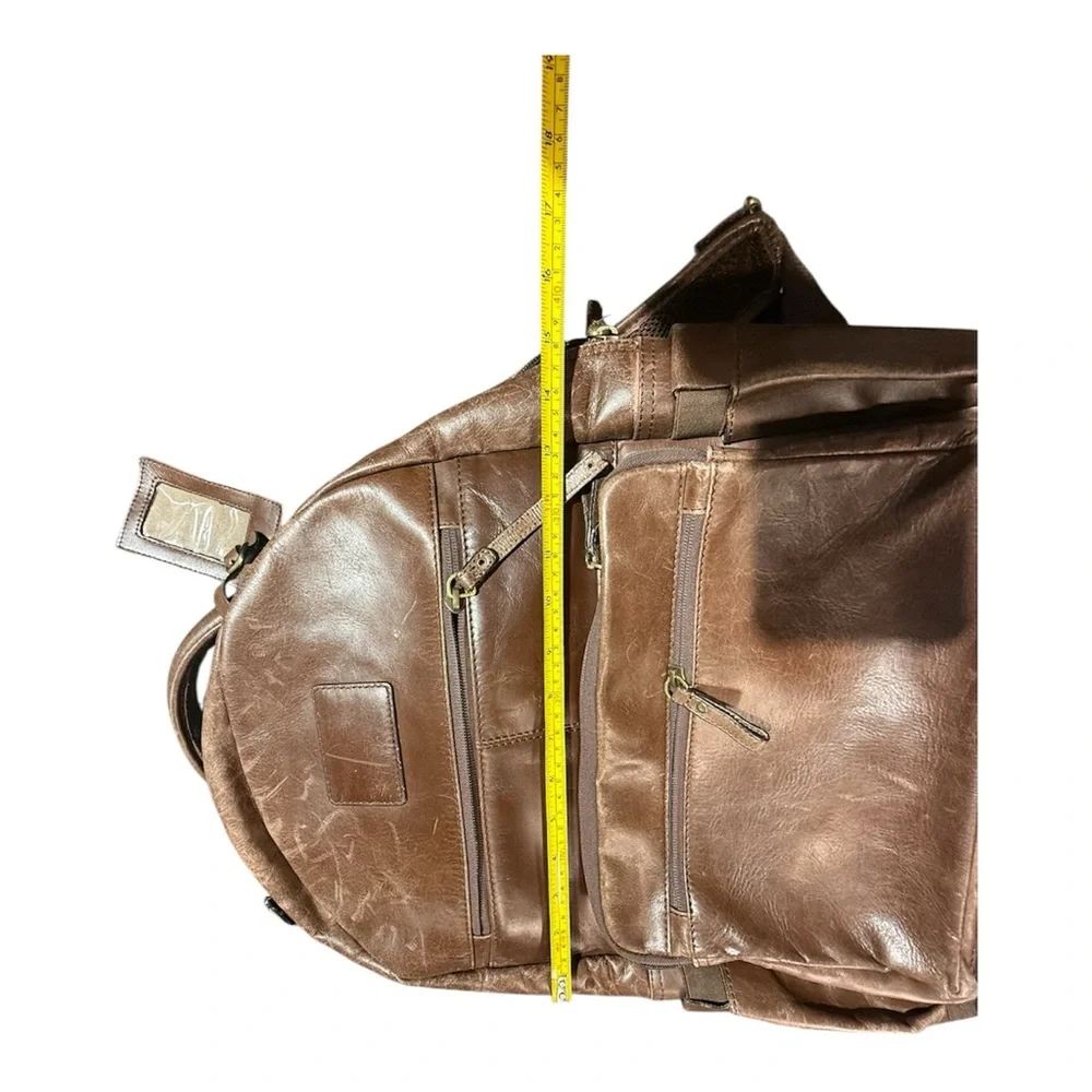 The Unbranded Brand genuine leather